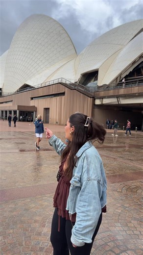Exploring the Sydney Opera House and Its Unique Design