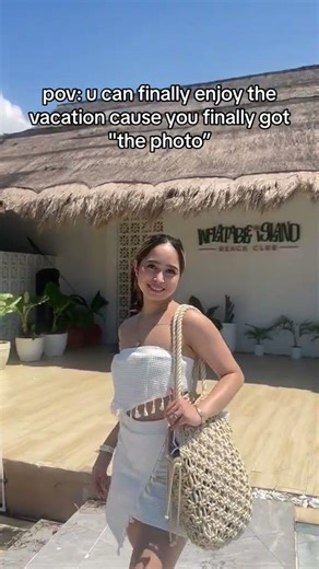 Taas kamay sa picture is life din jan! foryou fypviral #Shorts #mae.reyes0