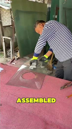 This Girl Built The Best Fish Tank in The World 🤯