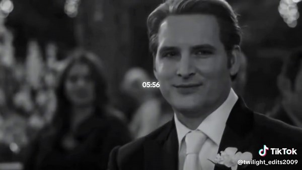 Exploring the Twilight Saga: Carlisle and Esme Cullen