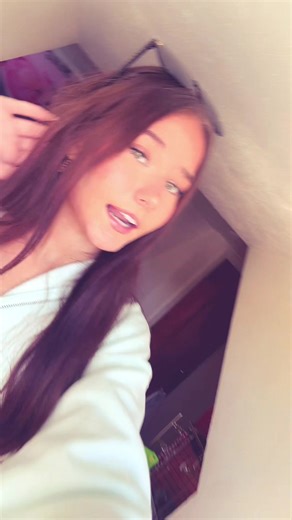 maya (@maya_jackowska)’s videos with original sound - feeltheselyricsss