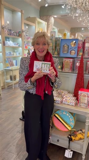 The Hostess With The Mostest! Whether you show up at the door of an event with the perfect hostess gift or as a hostess, this is the take away gift you send your party goers home with…. Louis Sherry chocolates are perfect! Louis Sherry chocolates have delighted the world since 1881. Let them delight you and your loved ones this holiday season! . . . #louissherrychocolates #chocolatetins #nostalgictins #christmastins | Sharla's Boutique