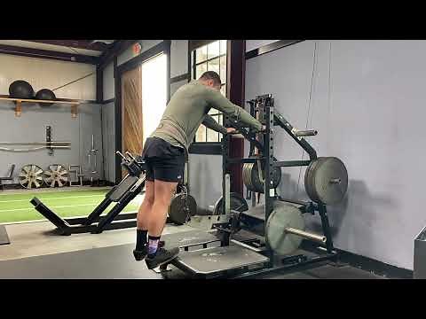 How to: Belt Squat Calf Raise