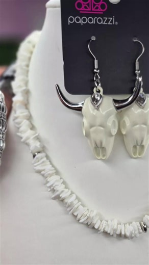 4 piece set. $8 each. set livers gets first dibs.