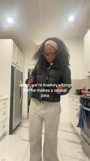 I wonder why guys think this is attractive 😭 | joke