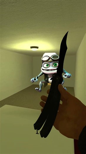 Getting Chased by Rosalia Bizcochito in Liminal Hotel Gmod #gmod