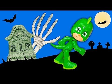 Gekko Finds Silly Surprises at the PJ Masks Headquarters