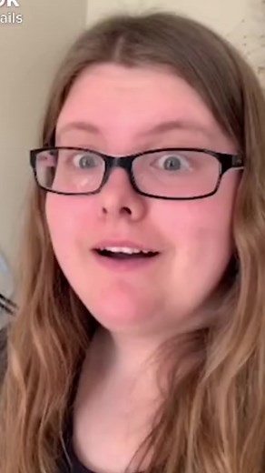 Why is he so famous he just talks to magpies #talktoanimals #magpies #drdolittle @Bird_Tails