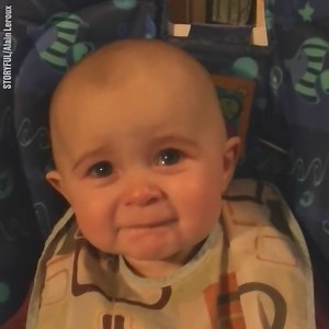 65K views · 1.9K reactions | Ээжийнхээ дуулж байгааг сонсоод мэлмэрүүлж байгаа энэ жаалыг хараад өөрийн эрхгүй...:) | Edutainment TV | Facebook