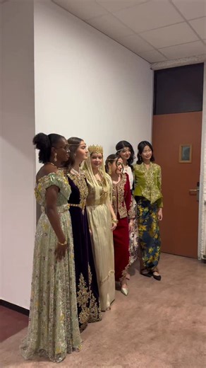 Iyas Begriche on Instagram: "🇩🇿🌎 Un grand bravo aux étudiants de l’essec et à l’association essec algeria pour cette belle initiative! #algérie #patrimoine #dz"