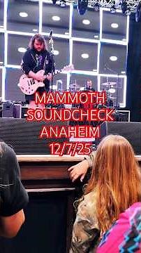 #mammoth #mammothwvh #vanhalen #evh #wolfvanhalen #rock #guitar #rockstar #concert #soundcheck