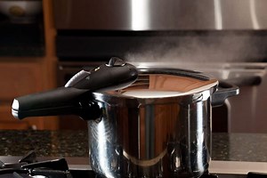 Can you smoke in a pressure cooker? Process explained