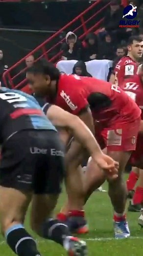 911K views · 9K reactions |  Magic free kick  #rugby #rugbytry #rugbymove #rugbyskills #rugbyzone #rugbyspot #rugbyfamily | RUGBY PERFORMANCE | Facebook