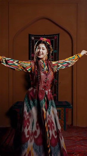Uyghur Dance