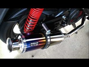 ヤマハシグナスＸ－ＳＲ国内仕様 BEAMS SS300チタンマフラー 装着