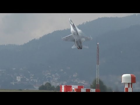 Finnish F/A-18 Hornet Incredible Vertical Take-off at AIRPOWER 2024 [4K]