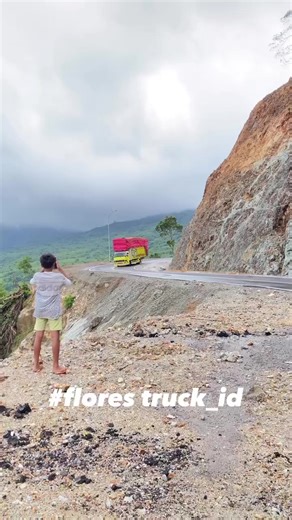 AMA KOPONG 002🫧.#adonaramanise😍❤ #ExspedisiLintasFlores #florestruck_id #DriverPunyaCerita Om ATO#fypppppppppp