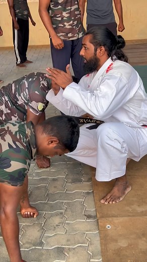 10K reactions · 154 shares | Proper push up #vkarate#pushups #handstrength #exercise #police #training #selfdifence #shorts #mma | V-karate Academy | Facebook