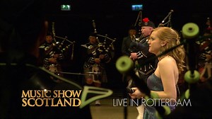184K views · 1.9K reactions | Gänsehaut pur.. Über 200 Piper, Drummer, Musiker, Sänger & Tänzer bevor eine einzigartige Kulisse mit magischer Atmosphäre. Music Show Scotland - Tourdaten: 22-10-2016 Schwerin (DE) 19-11-2016 Kiel (DE) 17-12-2016 Düsseldorf (DE) 21-01-2017 Trier (DE) 18-02-2017 Hannover (DE) 11-03-2017 Berlin (DE) 01-04-2017 Rotterdam (NL) 13-05-2017 Mannheim (DE) 10-06-2017 Herning (DK) | Music Show Scotland-DE | Facebook