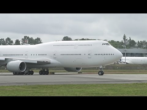 Ex-Transaero Now USAF 747-8i First Flight at Paine Field