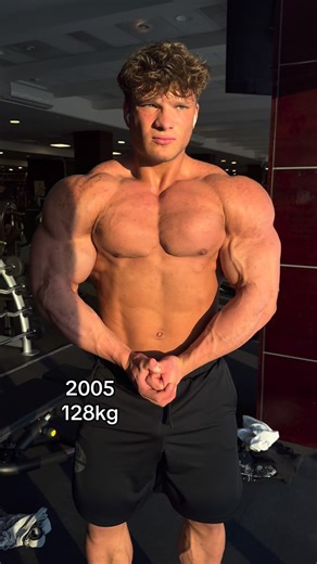 Kostas Vainauskas | 13 weeks out. Code kostas @hugesupplements #gym #bodybuilding | Instagram