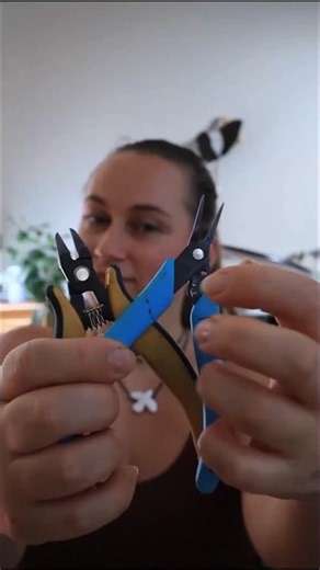 Handcrafted Moldavite Crystal Jewelry on Instagram: "Make with me Moldavite tree of Christmas Light #moldavitejewelry #moldavite #moldavitependant #moldavitewirewrap #wirewrappedpendant #jewelrymaking"