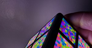 WowCube = Rubik's Cube + tablet