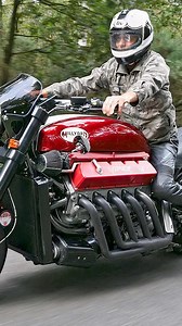 V10 Motorcycle Engine 8000cc #engine #engineering Via @innov_ativeiraada | Product Design & Development