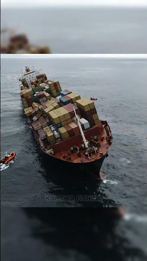 THE TRULY STAGGERING SIZE OF A MODERN CONTAINER SHIP #Ship #Ocean