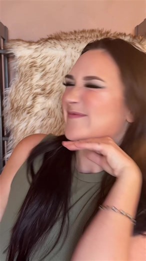 Just did a full beat, do I go pick up my kids looking like this lol 😂😂 #2016makeup #2016fullglam #2016throwback #floridacheck