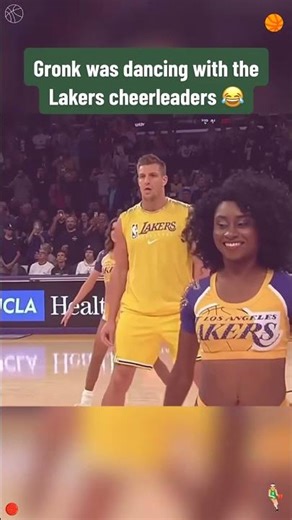 These NBA Dance Moves Are WILD 😭 #dance #nba #funny #shorts #viral #youtubeshorts #ytshorts #fyp