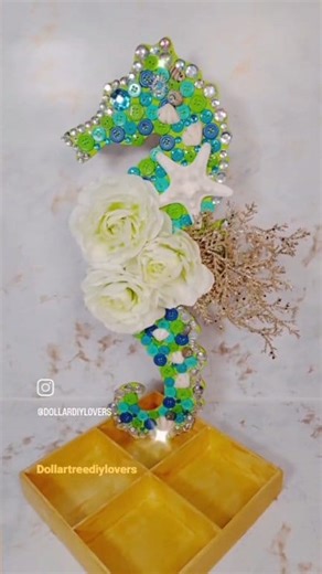 16K views · 234 reactions | 視DIY SUMMER DECOR ☀️ #organization #crafts #diy #fypシ #crafting #wreaths #organizer #homedecorideas #viralreelsfbpage #viralpage #viralreelsfbreels #viralpagefb | Dollardiylovers | Facebook