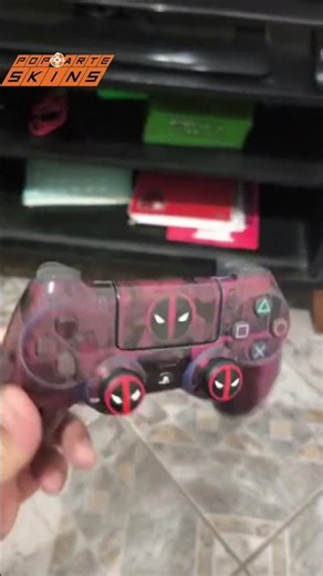 PS4 Anti-Rage Controller Skin - Deadpool Comics - Testimonial 3829 - Pedro Guimarães
