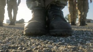 7.6K views · 239 reactions | Sus botas cuentas la vida de un soldado No podemos hacerla más sencilla, pero si más cómoda vendiendo las mejores botas tácticas https://www.zonatactica.es/26-botas-militares-y-policiales | Zona Tactica | Facebook