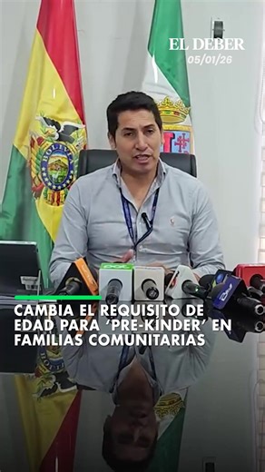 Nelson Alcócer, director departamental de Educación en Santa Cruz, informó que para ingresar a "Educación Inicial 1 en familias comunitarias" (pre-kínder), las niñas y niños deberán tener cumplidos los 4 años hasta el 31 de marzo. La autoridad aclaró que este requisito reemplaza al criterio anterior, que exigía el ingreso para los que cumplían esta edad hasta el 30 de junio. 📌Manténgase informado en www.eldeber.com.bo #ElDeber #Clases #Bolivia #Educación #PreKínder 📹 Dirección Departamental de