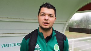 Interview de Lucas Wolff, entraineur de l' ASL Robertsau 1926 (R3) vainqueur du derby Robertsauvien face à la SOAS Robertsau (D5) ce dimanche, lors du 1er tour de Coupe de France. Retour vidéo, Noëlle Hausser ! | Ligue du Grand Est de Football Alsace