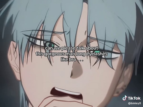 Exploring Eyeliner and Eyelash Extensions with a Gorgeous Man | Alien Stage