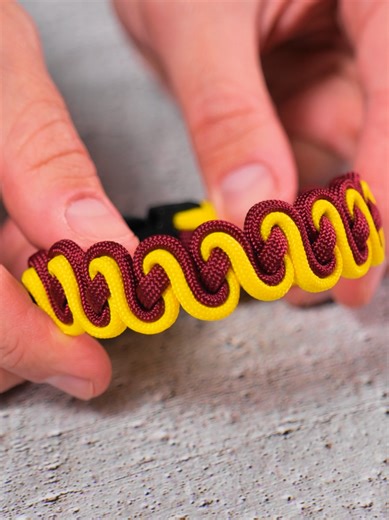 Unlocking a New Paracord Bracelet Weaving Technique