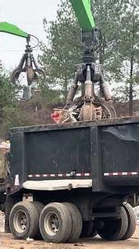 World biggest and strongest claw machine🤯