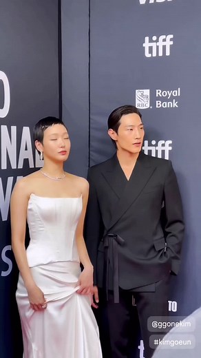 Kim Go Eun & Noh Sanghyun Red Carpet Moments at TIFF 2024