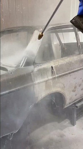 Efficient And Fast Car Body Paint Removal Using The Hydro Method