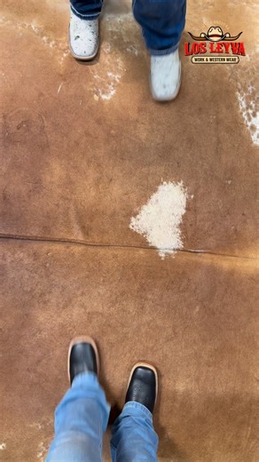 LOS LEYVA WESTERN WEAR on Instagram: "Descuentos más envíos gratis 🤠 en todas las órdenes 🤠 enviamos a todo USA 🇺🇸 link en nuestro biografía 🤠🌵 Matching boots 💕🥰😍💙💖⭐️rate this outfit 😍 Visit our 2 location 🫡 San Rafael Ca & Richmond Ca 👇 ➡️ 🇺🇸😍 we ship all 🇺🇸 Now available in our website . . ✅ afterpay available at check out. Select sezzle as payment processor or use shop pay 🏷 0% interest . . 🔥🔥🔥 . All orders receive priority shipping 🔥 . 🇲🇽 We ship all over the USA 🇺