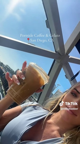 decaf almond milk latte with cinnamon pls #sandiego #coffeeshop #downtown #littelitaly #sober