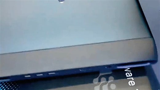 Alienware游戏本，高性能配置带来流畅游戏体验，畅享沉浸式娱乐，工作创作同样高效从容，助你轻松应对多任务挑战。