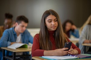 13 Etiquette Rules That Should Be Taught in Schools—but Aren’t