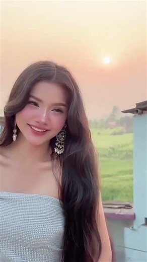 Trust me, this isn’t a dress😮_💨it’s just a piece of fabric!