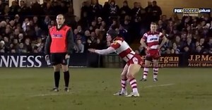 Rob Cook kicking routine | Balls.ie