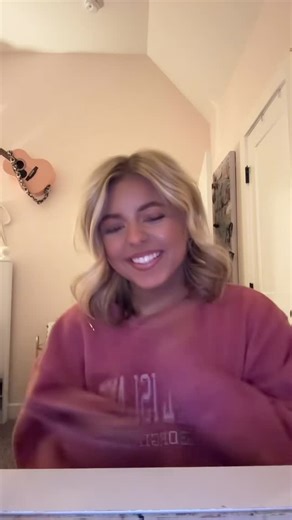 615Nav on Instagram: "The Nashville showroom has now posted a review that many are calling fake, noting that it appears to be taken directly from their own Instagram story. At the same time, the owner of the Nashville showroom has quietly removed any mention of being the co-owner of the Charleston showroom from her personal Instagram account — a move that’s raising even more eyebrows. 👀 Backstory: A Nashville prom dress shopping experience is sparking major backlash online after a mother and he