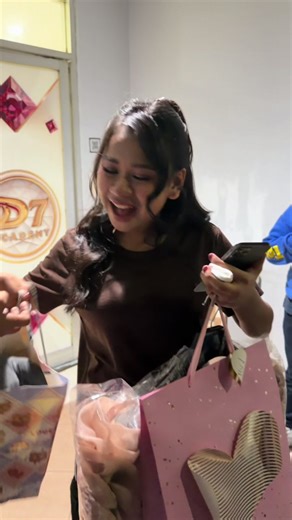 Masyaallah dek @DA7 DEDE APRIL kamu sudah juara di hati kita semua🫶kamu yg berkualitas masyarakat indonesia tau ,di tunggu karya karyanya yah Cincah🫶🥰 #april #da7 #dedeapril