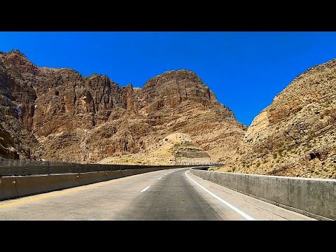 Stunning Virgin River Gorge 4K Scenic Drive | Towering Desert Mountains | I-15 Arizona